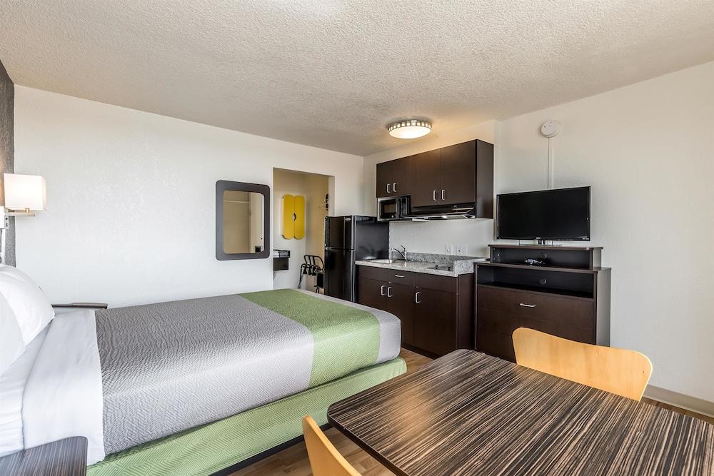 Motel 6-Pekin, Il Zewnętrze zdjęcie