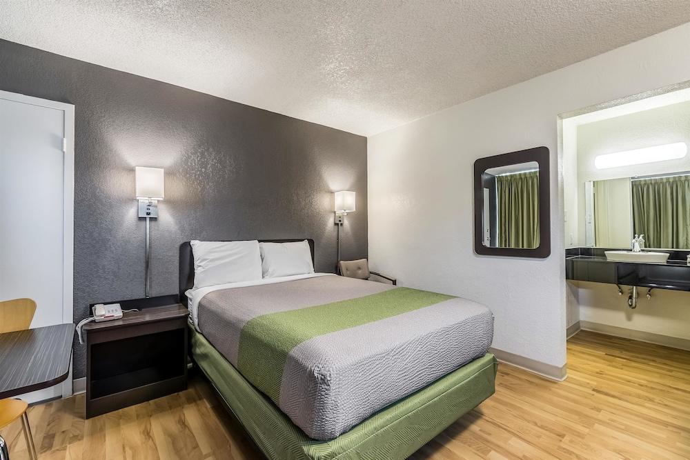 Motel 6-Pekin, Il Zewnętrze zdjęcie